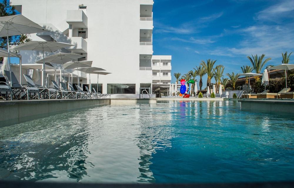 Bq Sarah -Adults Only Hotel Can Picafort  Exterior foto
