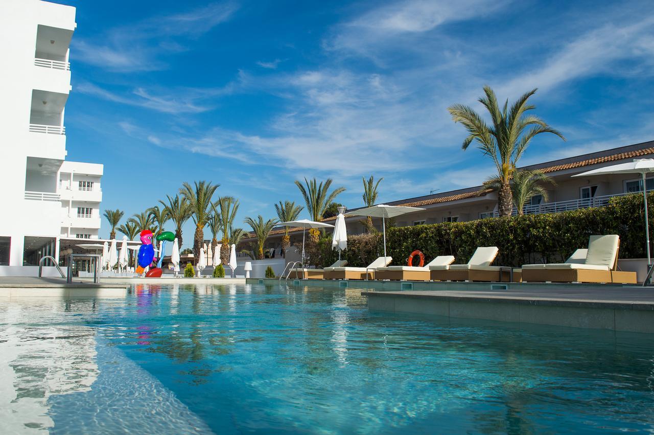 Bq Sarah -Adults Only Hotel Can Picafort  Exterior foto